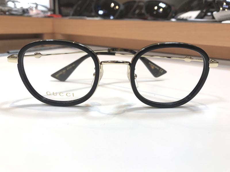 吉田 沙保里さん 深田恭子さんが掛けているグッチ Gucci のメガネが太陽めがねに登場です 石川県金沢市の太陽めがね Ss級認定眼鏡 士と認定補聴器技能者が視生活のアドバイザーとして快適なメガネをお作りします